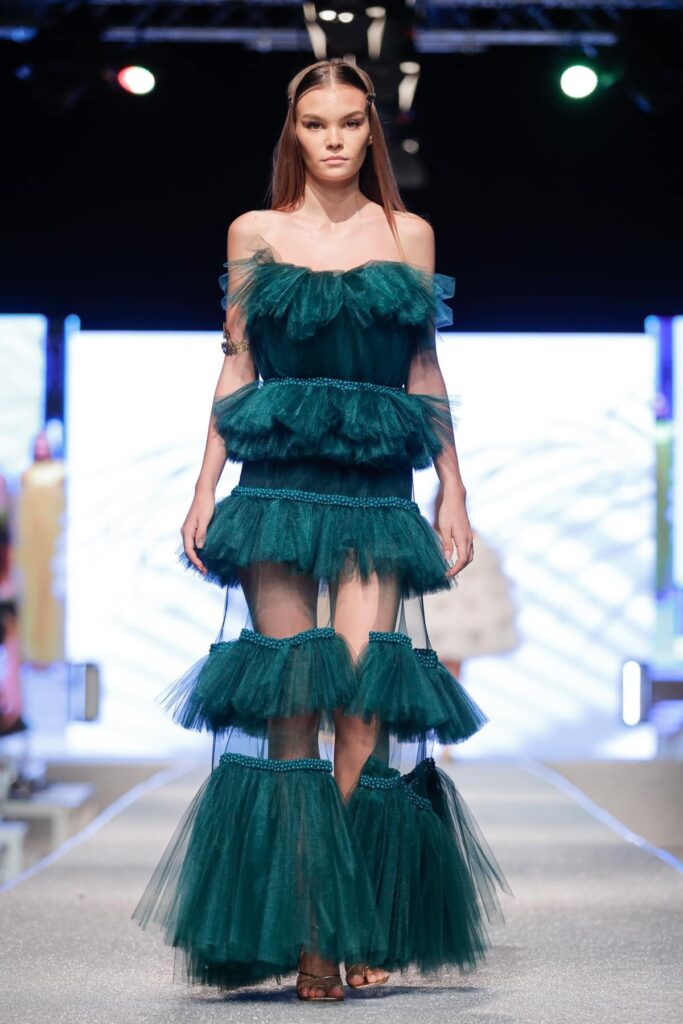 Mikka Kosseva Couture представи официални облекла на Summer Fashion Weekend 2023